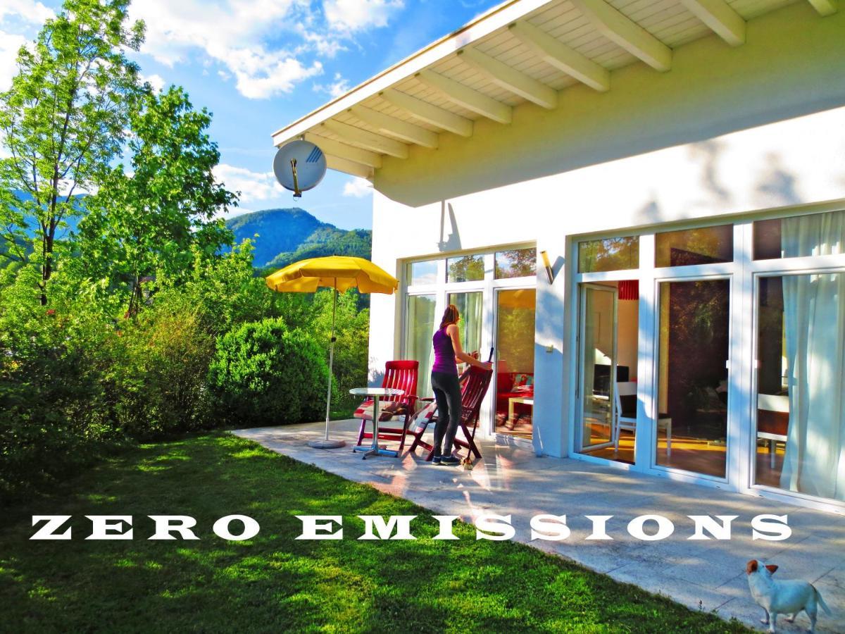 Flores, Ferienhaus Oder Doppelzimmer, Im Gruenen, 5 Gehminuten Ins Zentrum, Parkplatz, Zero Emissions Bad Ischl Eksteriør billede