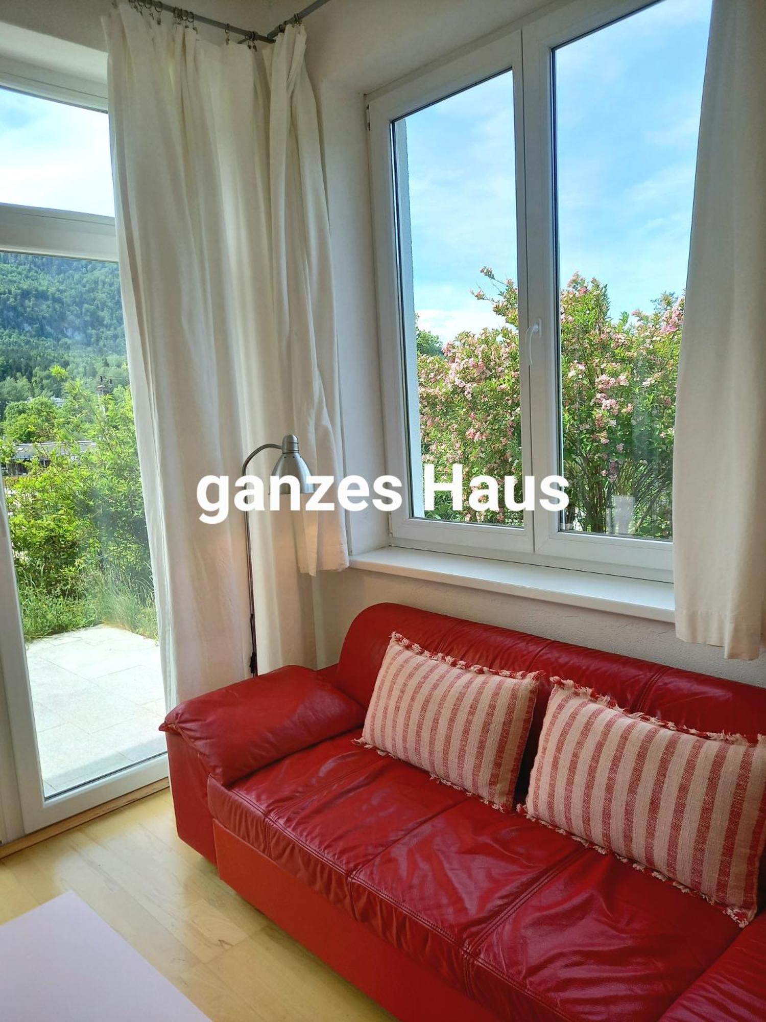 Flores, Ferienhaus Oder Doppelzimmer, Im Gruenen, 5 Gehminuten Ins Zentrum, Parkplatz, Zero Emissions Bad Ischl Eksteriør billede
